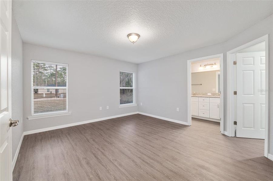 Spacious, unfurnished interior of a new home in , Dunnellon (Image 26). Spacious, unfurnished interior of a new home in , Dunnellon (Image 26).