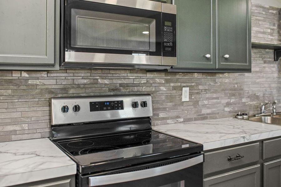 Close-up of interior finishes inside a home in , Palacios (Image 5). Close-up of interior finishes inside a home in , Palacios (Image 5).