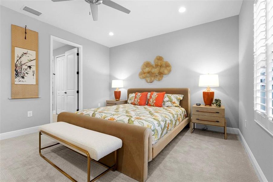 Furnished interior view inside a new home in , Sarasota (Image 15).