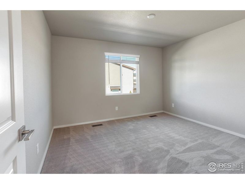 Spacious, unfurnished interior of a new home in , Timnath (Image 21).