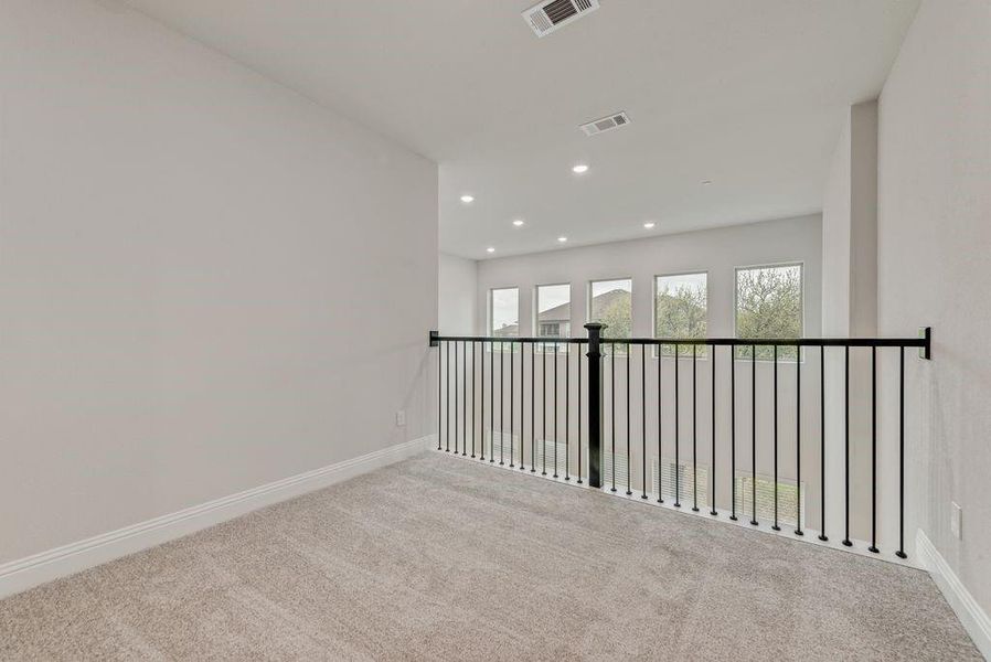 Spacious, unfurnished interior of a new home in , Frisco (Image 13).