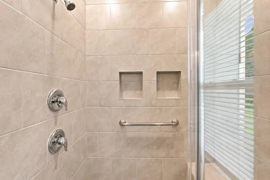 Close-up of interior finishes inside a home in , Ravenel (Image 16).
