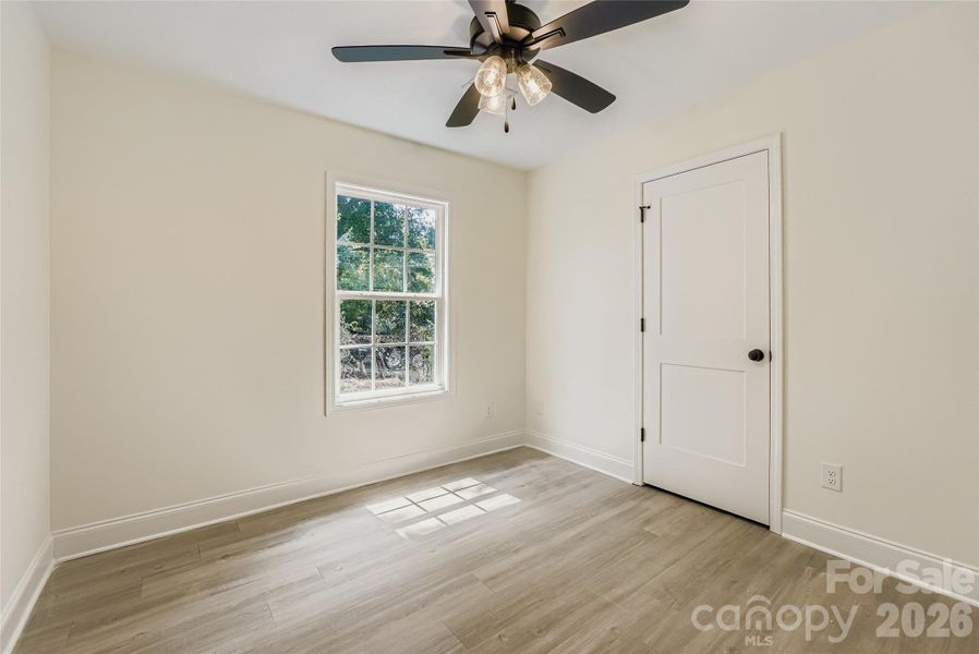 Spacious, unfurnished interior of a new home in , Rock Hill (Image 24).