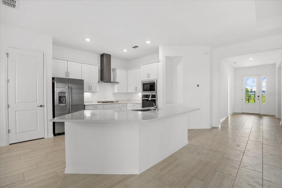 Furnished interior view inside a new home in Calusa Country Club, Lakewood Ranch (Image 10).