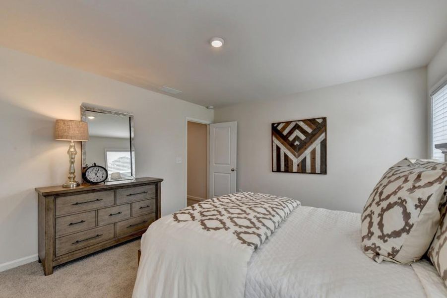 Furnished interior view inside a new home in Magnolia Grove, Mableton (Image 26). Furnished interior view inside a new home in Magnolia Grove, Mableton (Image 26).