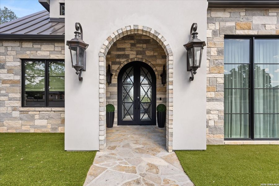 Exterior details and patio area of a home in , Fair Oaks Ranch (Image 33).