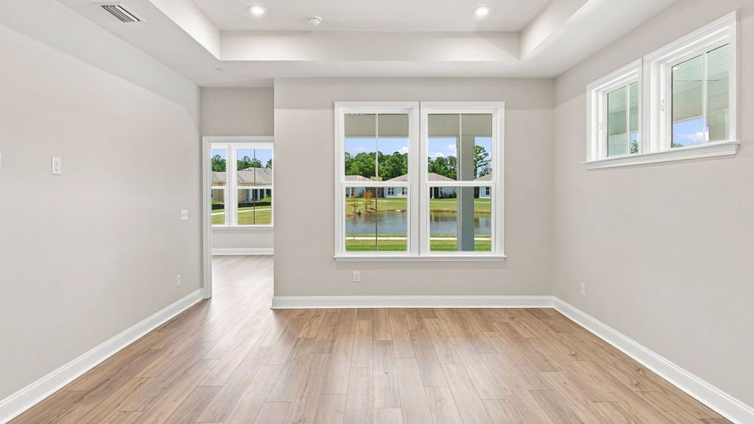 Spacious, unfurnished interior of a new home in Sun City Hilton Head, Bluffton (Image 36).