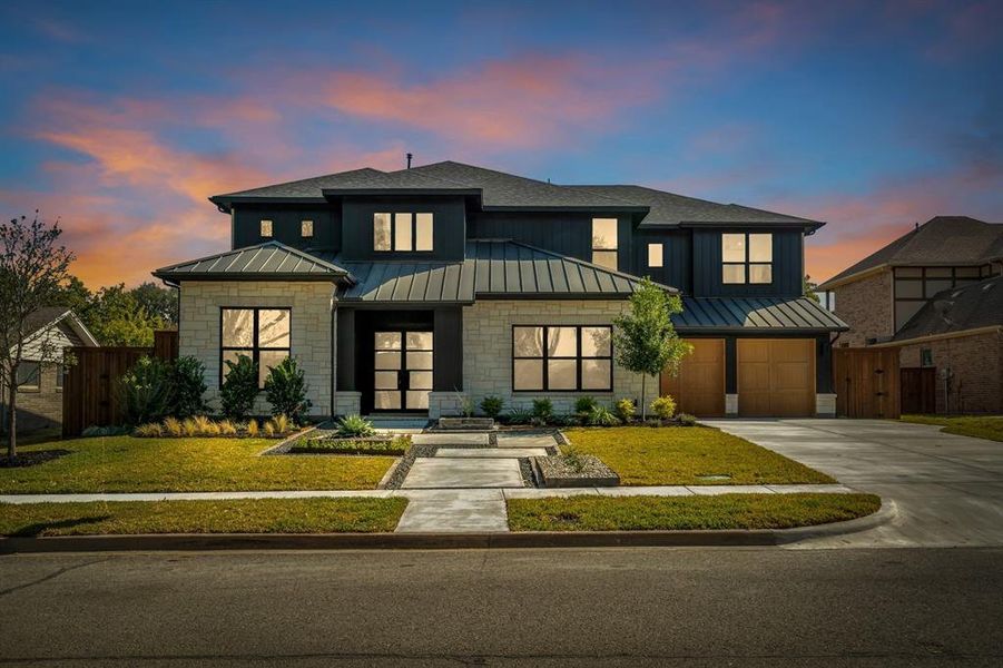 DYLD-0120-00_BROOKDALE II - B_Front Elevation Twilight