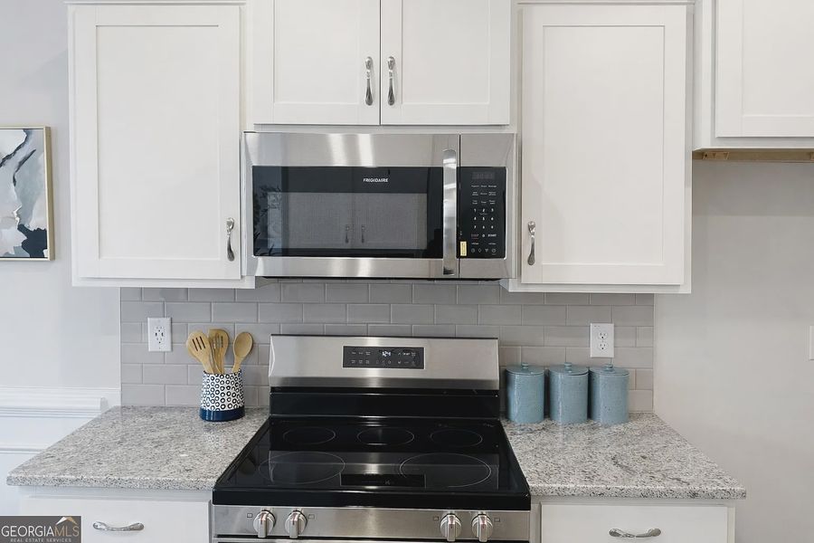 Close-up of interior finishes inside a home in Canterbury Villas, Carrollton (Image 14).