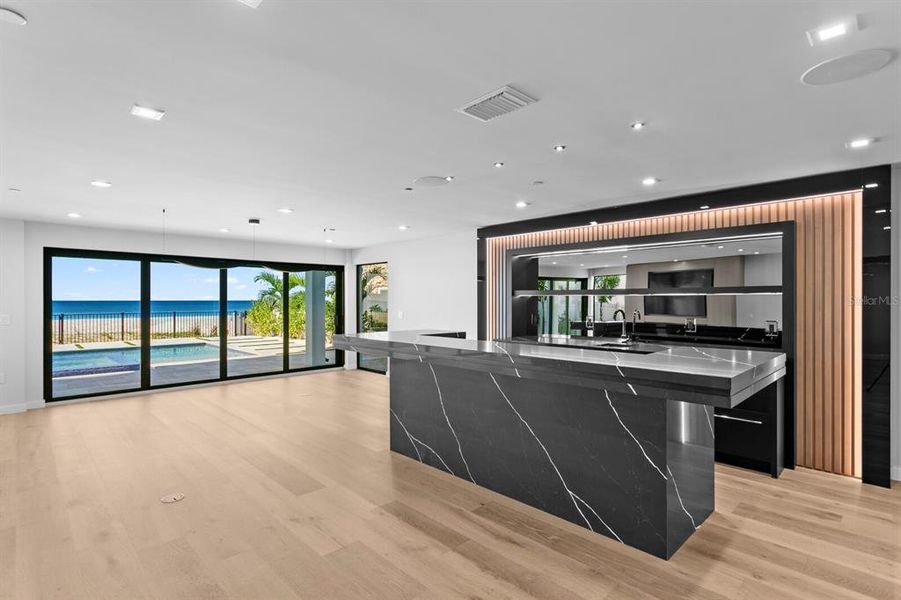 Community amenities in , Indian Rocks Beach (Image 59).