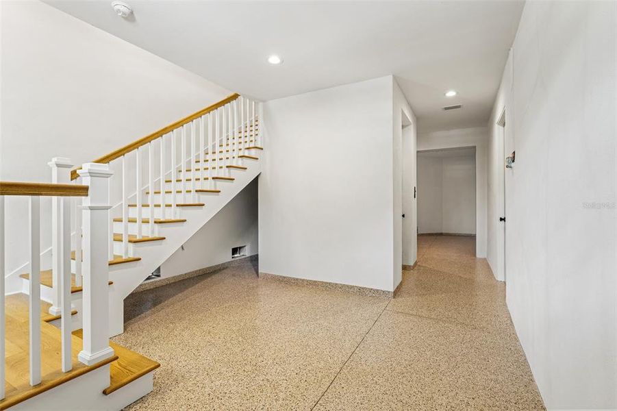 Spacious, unfurnished interior of a new home in , Tampa (Image 40). Spacious, unfurnished interior of a new home in , Tampa (Image 40).