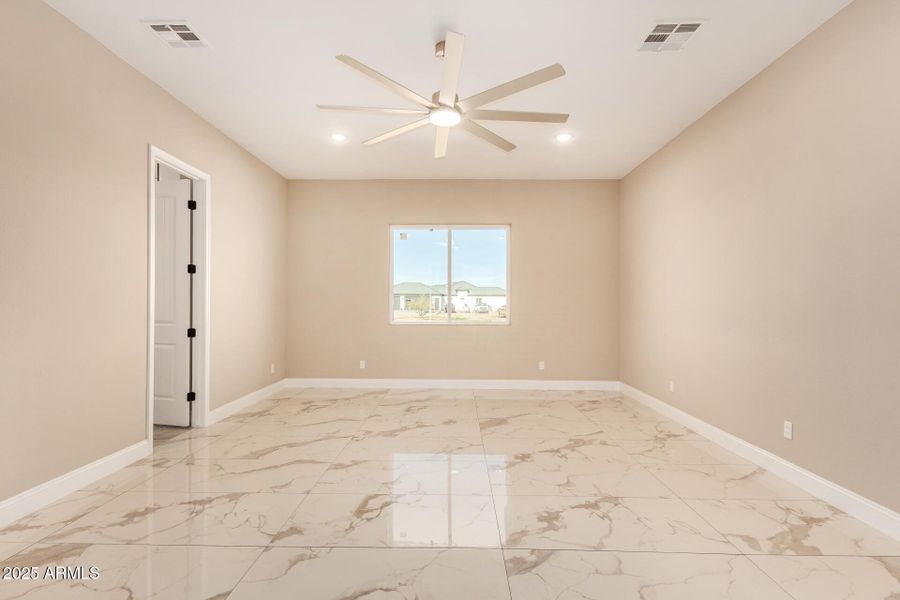 18 - 235th 18 - 235th