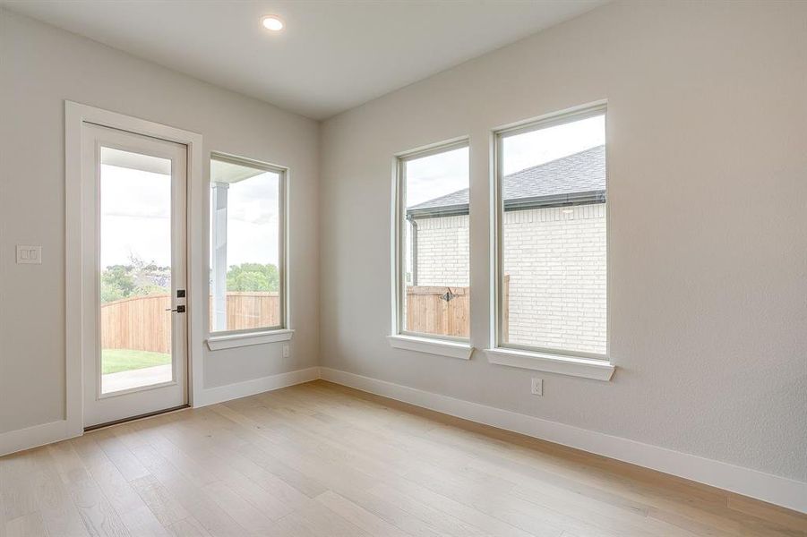 Spacious, unfurnished interior of a new home in Talon Hills, Fort Worth (Image 36). Spacious, unfurnished interior of a new home in Talon Hills, Fort Worth (Image 36).