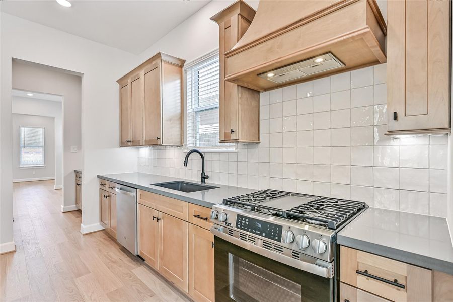 Furnished interior view inside a new home in Pearland Old Townsite, Pearland (Image 9).