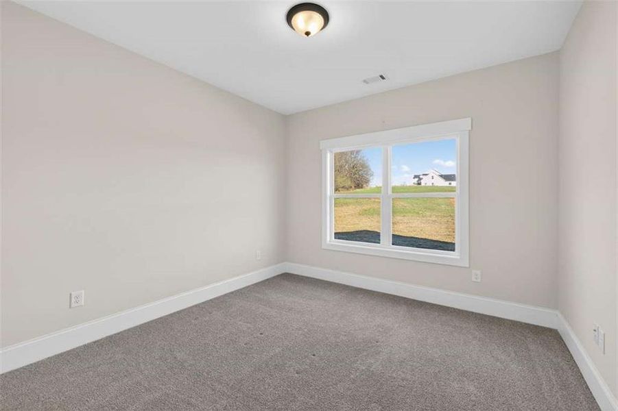 Spacious, unfurnished interior of a new home in , Comer (Image 47).