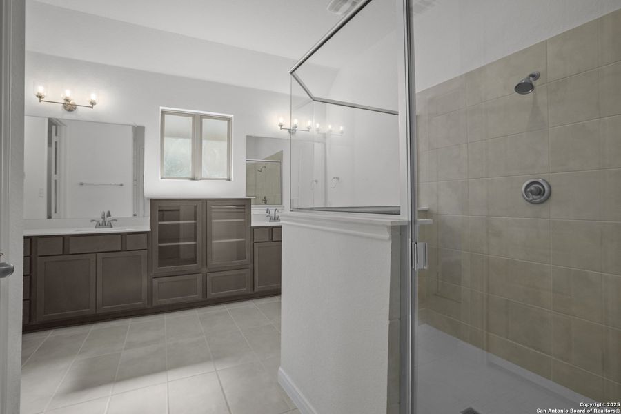 Furnished interior view inside a new home in Stillwater Ranch, San Antonio (Image 11). Furnished interior view inside a new home in Stillwater Ranch, San Antonio (Image 11).