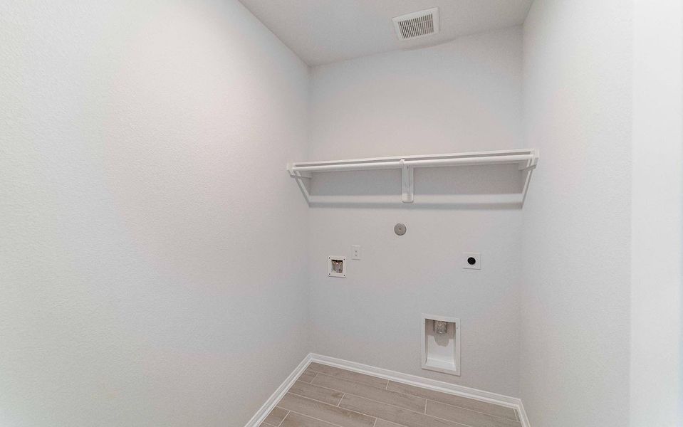 Image 4 of a home in River Ranch Meadows. Image 4 of a home in River Ranch Meadows.