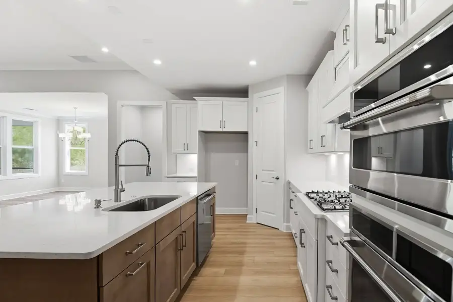 Island Kitchen