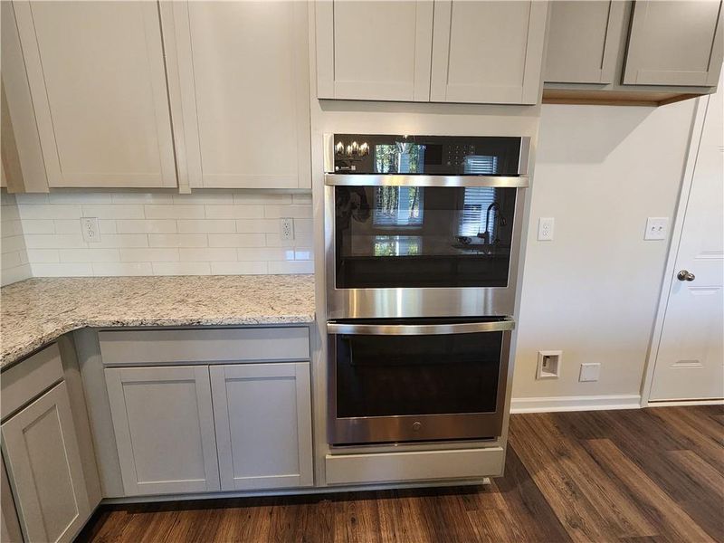 Close-up of interior finishes inside a home in The Woodlands Preserve, Jackson (Image 19).