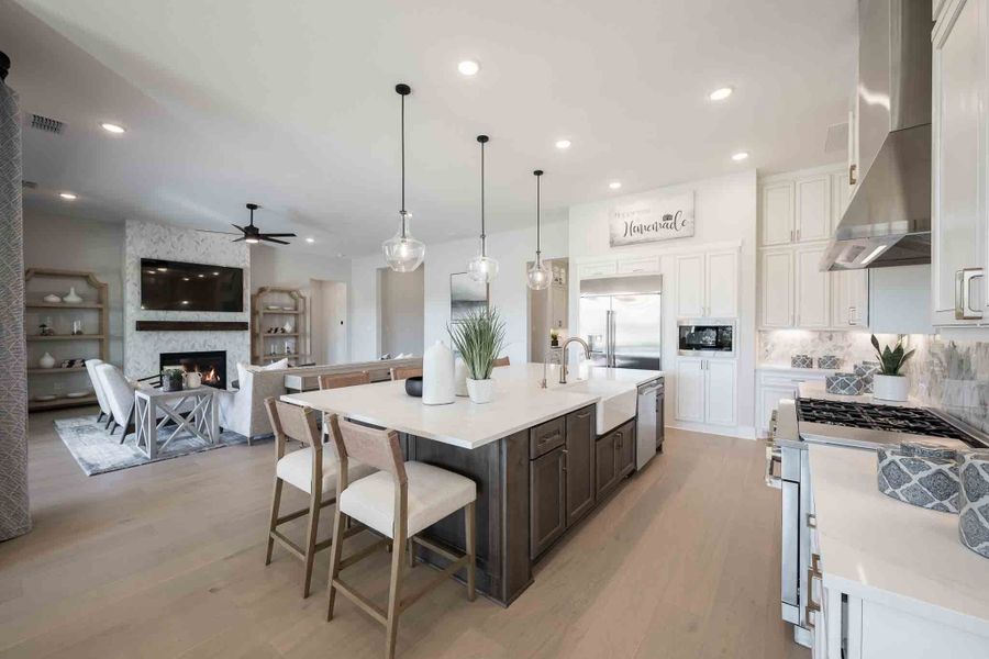 Representative furnished interior of a home built from the Meritage by Tri Pointe Homes in Legacy Grove 1/2 Acre, Montgomery (Image 15).