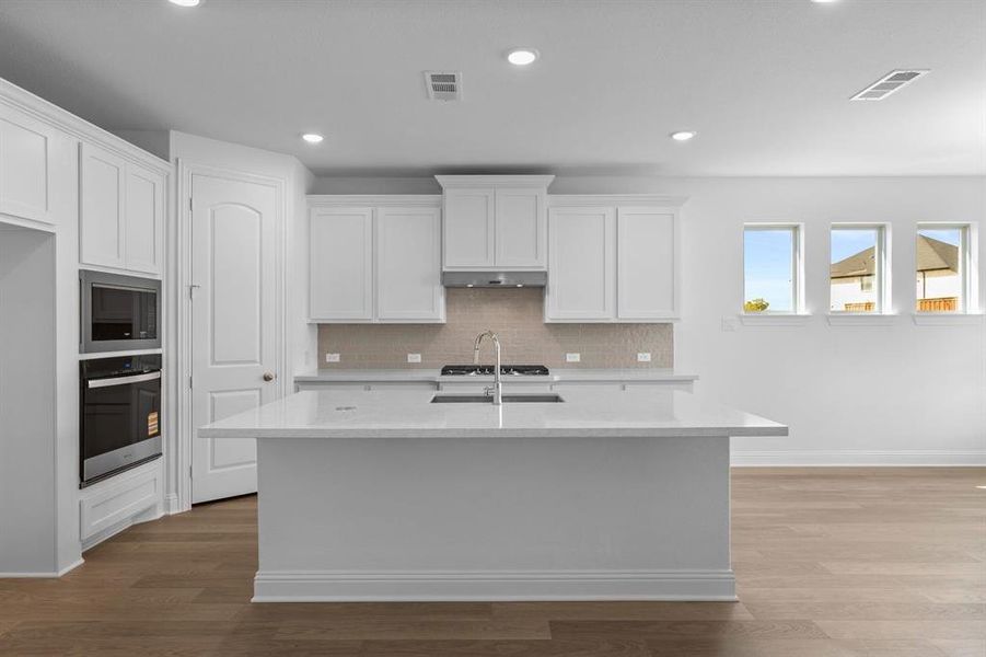 DAL_Hillside Village_Mineola_512 Limerick Lane (7) DAL_Hillside Village_Mineola_512 Limerick Lane (7)