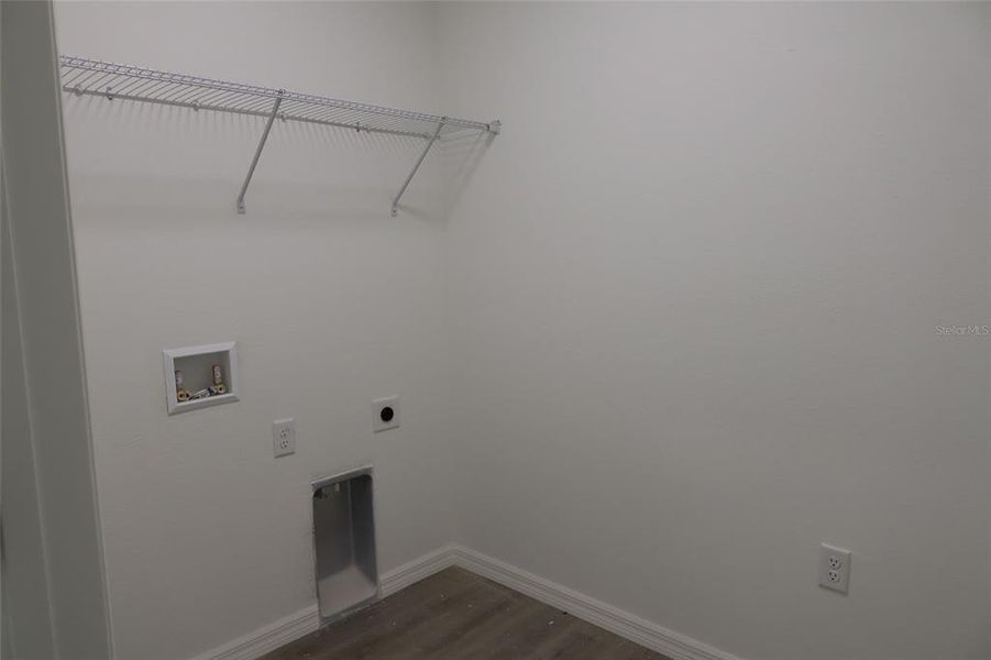 Spacious, unfurnished interior of a new home in , Summerfield (Image 13).