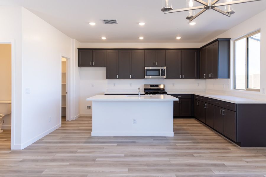 Furnished interior view inside a new home in Rancho Santa Rosa, Maricopa (Image 7).