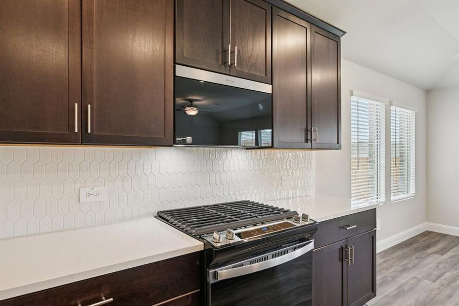 Close-up of interior finishes inside a home in Simpson Crossing - Signature Series, McKinney (Image 14). Close-up of interior finishes inside a home in Simpson Crossing - Signature Series, McKinney (Image 14).