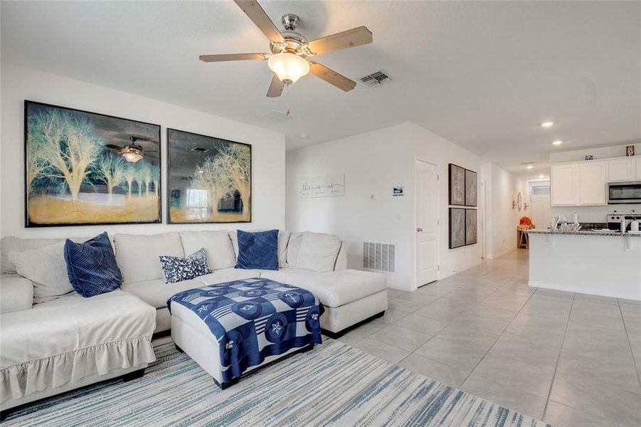 Furnished interior view inside a new home in , Mount Dora (Image 26). Furnished interior view inside a new home in , Mount Dora (Image 26).