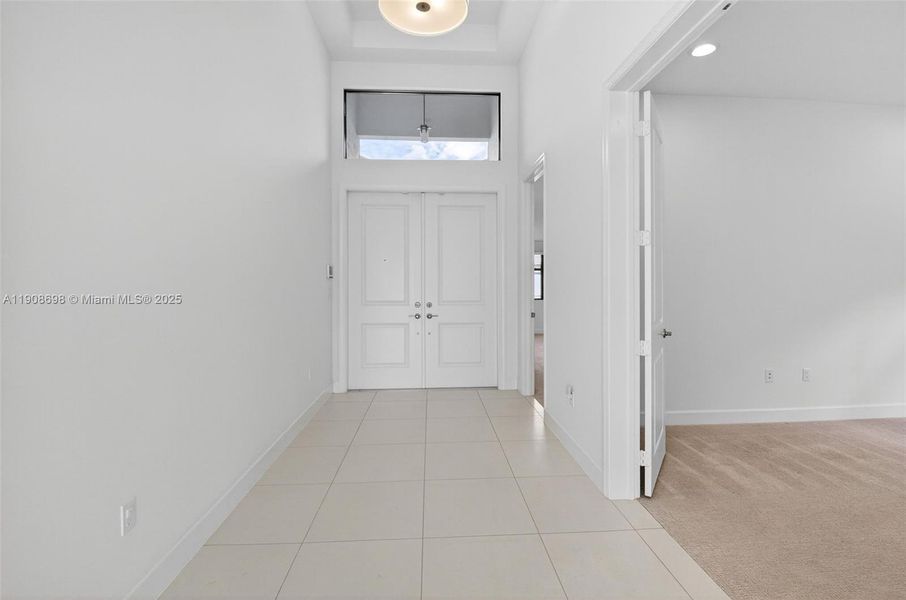 Spacious, unfurnished interior of a new home in , Boynton Beach (Image 52).