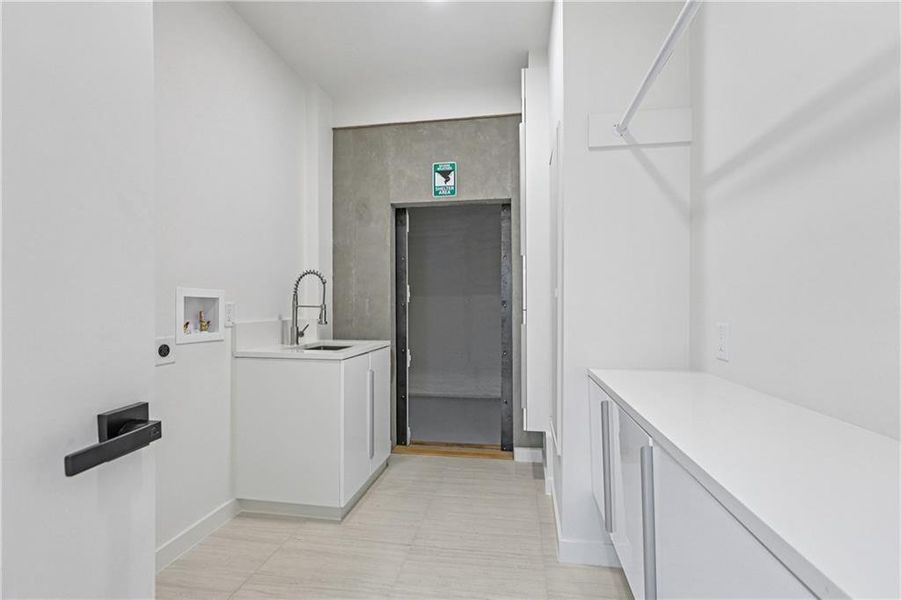 Furnished interior view inside a new home in , Atlanta (Image 37).