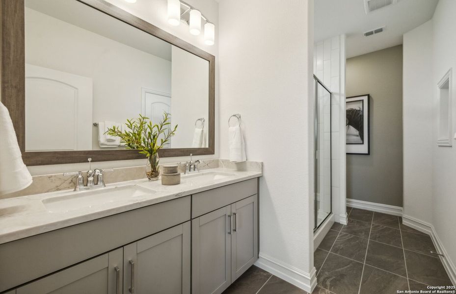 Furnished interior view inside a new home in Del Webb New Braunfels at Veramendi, New Braunfels (Image 9).