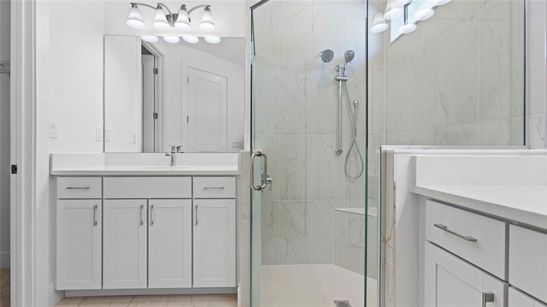 Furnished interior view inside a new home in Cresswind Lakewood Ranch, Lakewood Ranch (Image 5). Furnished interior view inside a new home in Cresswind Lakewood Ranch, Lakewood Ranch (Image 5).