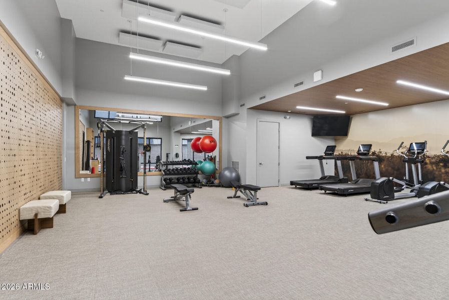 79_19355_N_73rd_Way79_mls