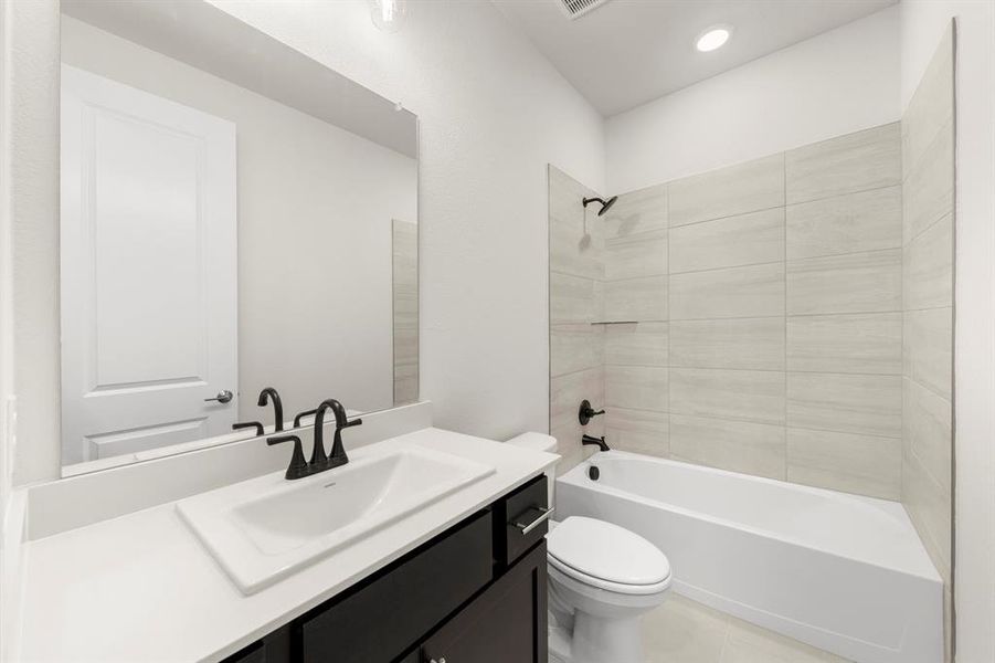 16. 2712 Andorra - 3RD Bath 16. 2712 Andorra - 3RD Bath