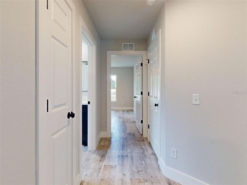 Image 87 of a home in .