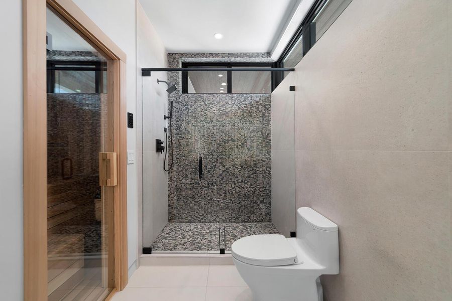 _LG11172-MLS _LG11172-MLS