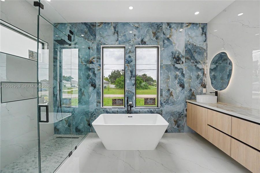 Furnished interior view inside a new home in , Cape Coral (Image 11).
