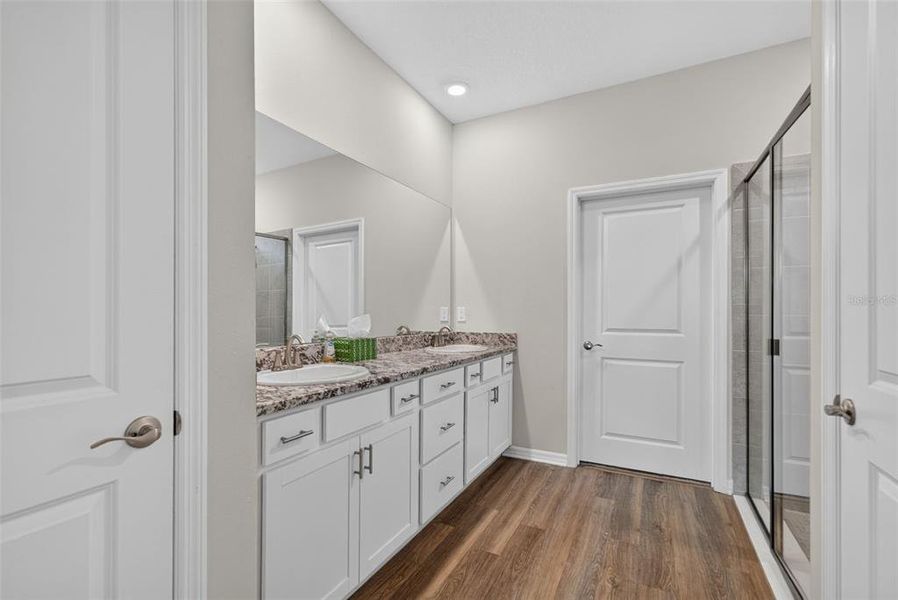 Furnished interior view inside a new home in , Lakewood Ranch (Image 17).