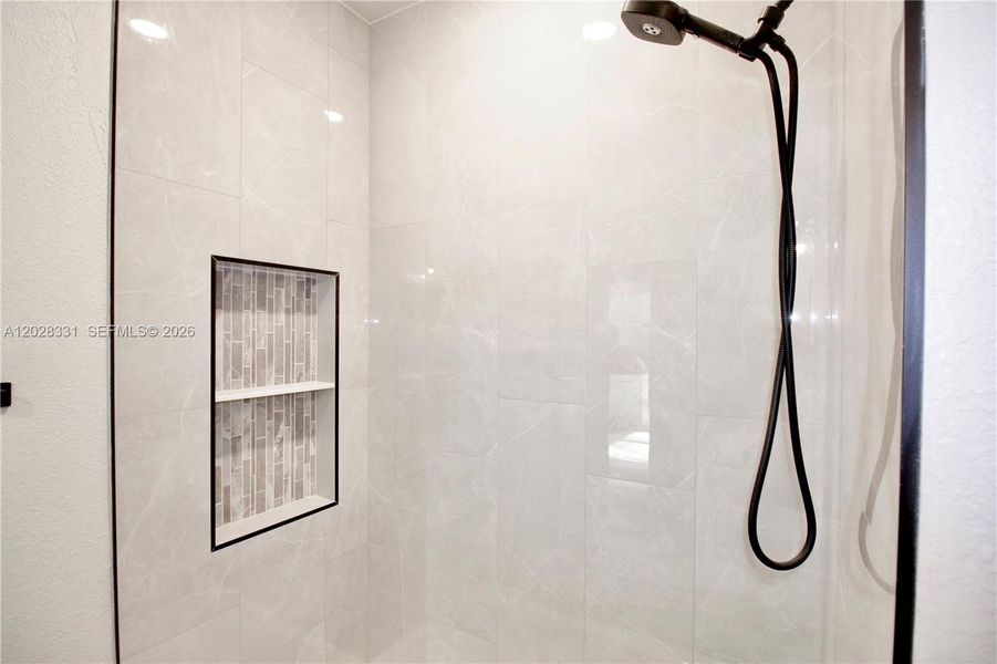 Close-up of interior finishes inside a home in , Sebring (Image 20). Close-up of interior finishes inside a home in , Sebring (Image 20).