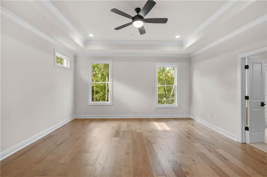 Spacious, unfurnished interior of a new home in Ward's Crossing Townhomes, Johns Creek (Image 46). Spacious, unfurnished interior of a new home in Ward's Crossing Townhomes, Johns Creek (Image 46).