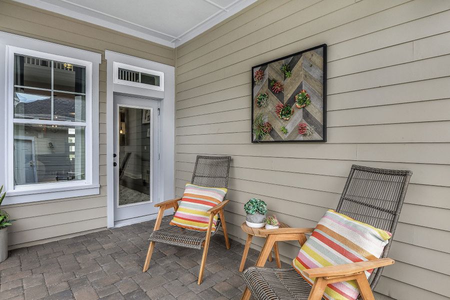 The Kahneman II - Covered  Patio