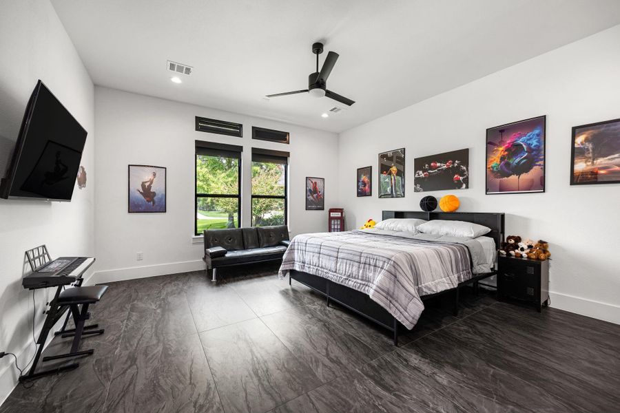 Secondary room that is bigger than the primary room! Perfect for an in-law suite or a teenager that likes their own private space and their own bathroom. Secondary room that is bigger than the primary room! Perfect for an in-law suite or a teenager that likes their own private space and their own bathroom.