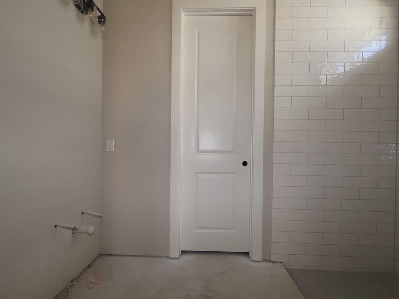 Image 18 of a home in Heritage.