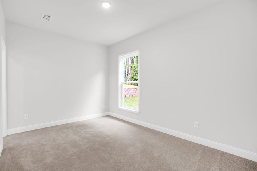 Spacious, unfurnished interior of a new home in Carriage Estates, Lexington (Image 39).
