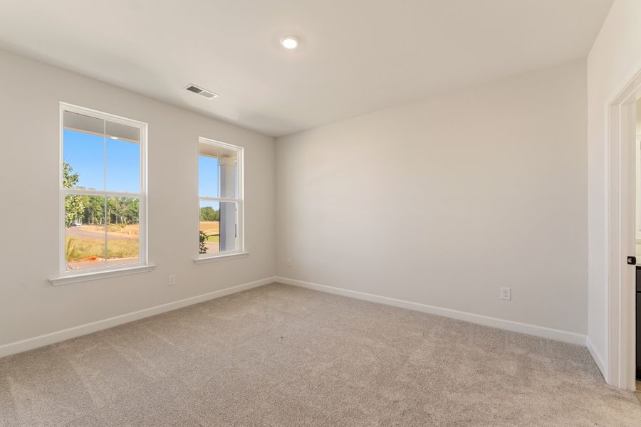Spacious, unfurnished interior of a new home in Cottages at Lake Emory, Inman (Image 31). Spacious, unfurnished interior of a new home in Cottages at Lake Emory, Inman (Image 31).