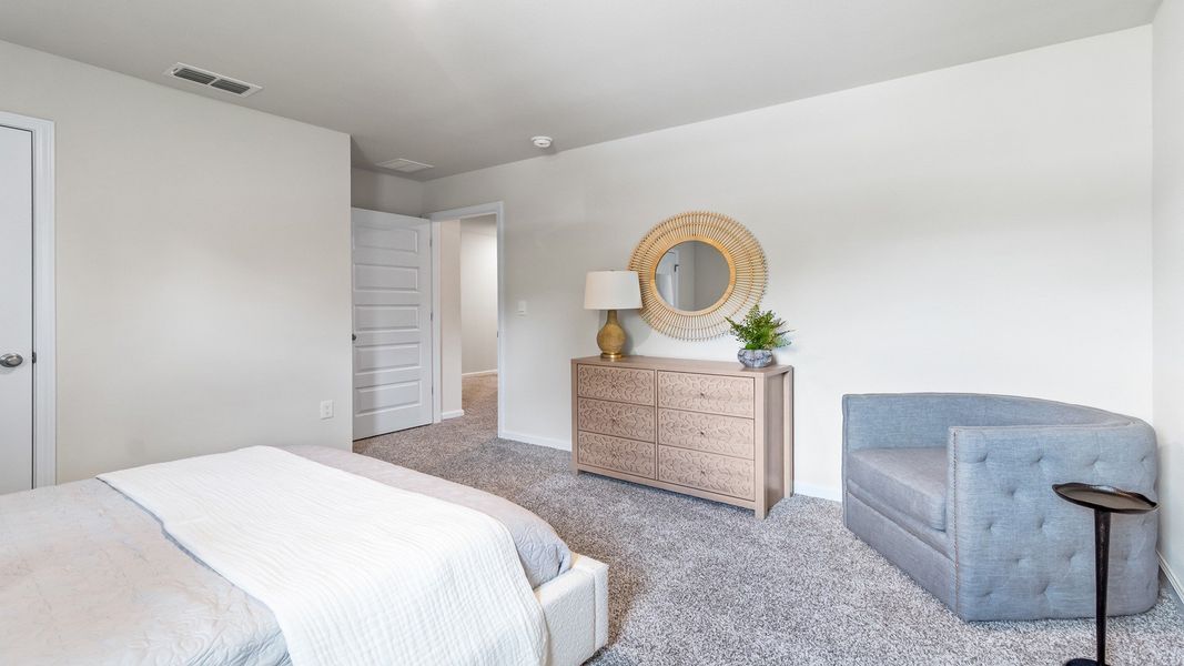 Representative furnished interior of a home built from the The Embry by D.R. Horton in Greystone, Crawfordville (Image 34). Representative furnished interior of a home built from the The Embry by D.R. Horton in Greystone, Crawfordville (Image 34).