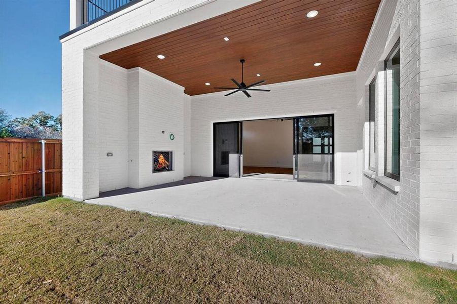 Exterior details and patio area of a home in , Arlington (Image 4).