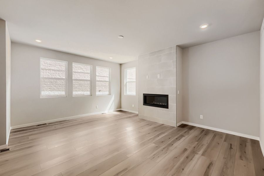 3br New Home in Parker, CO.  - Slide 5