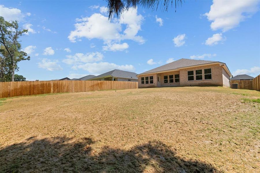 Exterior details and patio area of a home in , Lindale (Image 17).